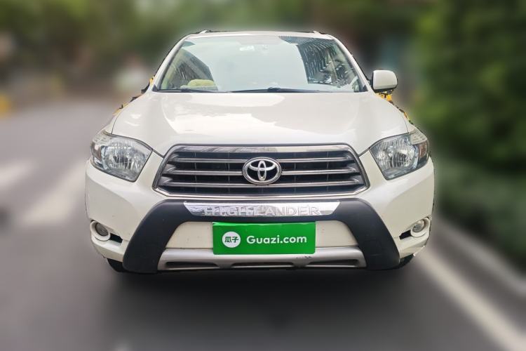 Used Toyota Highlander 2009 2.7L Two-Wheel Drive 7-Seater Luxury Edition Front