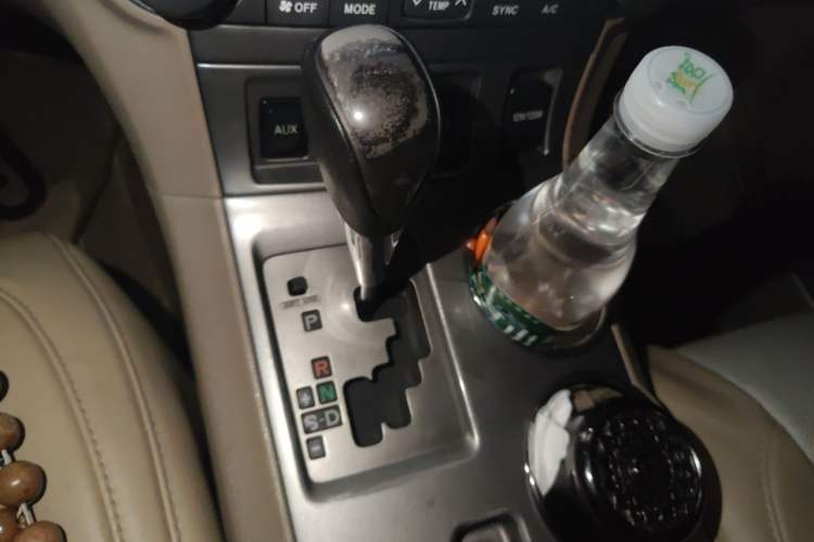 Used Toyota Highlander 2009 3.5L 4x4 7-Seater Luxury Edition Gear Lever