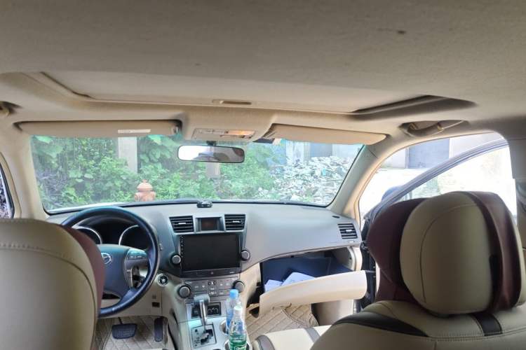 Used Toyota Highlander 2009 2.7L Two-Wheel Drive 7-Seater Luxury Edition Headliner
