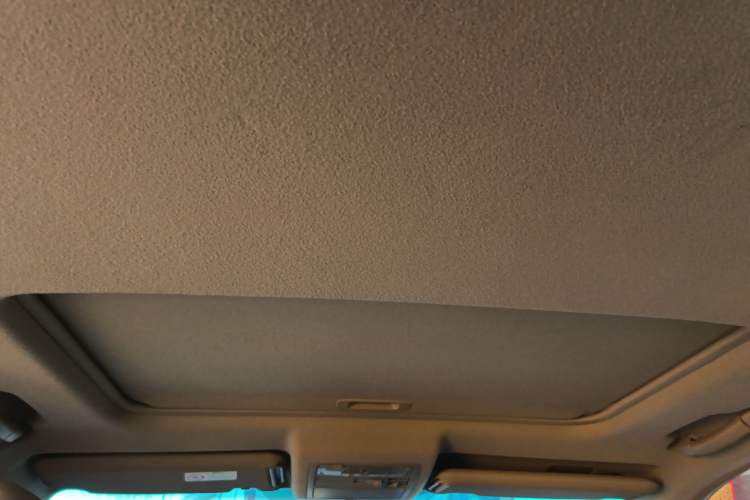 Used Toyota Highlander 2009 2.7L Two-Wheel Drive 7-Seater Luxury Edition Headliner
