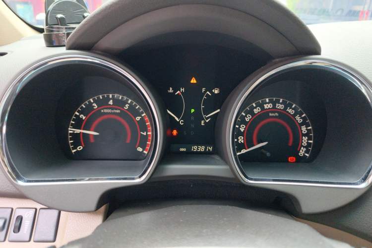 Used Toyota Highlander 2009 2.7L Two-Wheel Drive 7-Seater Luxury Edition Instrument Cluster