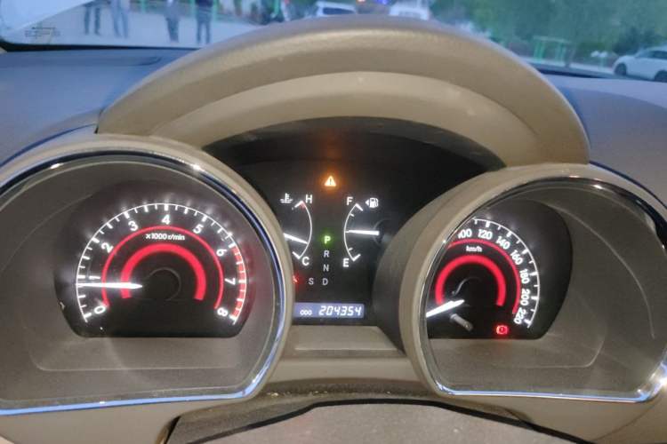 Used Toyota Highlander 2009 2.7L Two-Wheel Drive 7-Seater Luxury Edition Instrument Cluster