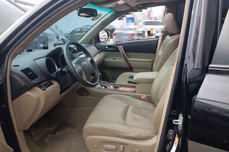 Used Toyota Highlander 2009 3.5L 4x4 7-Seater Supreme Edition Left Front Seat