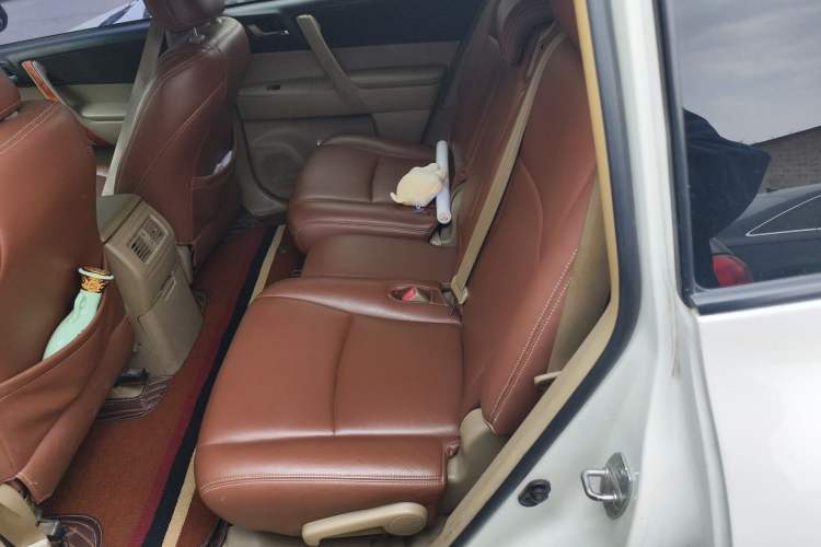 Used Toyota Highlander 2009 2.7L 2WD 5-Seater Elite Edition Left Rear Seat