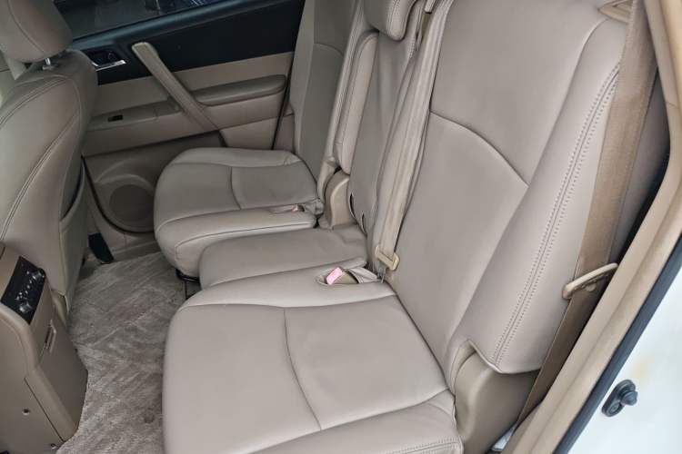 Used Toyota Highlander 2009 3.5L 4x4 7-Seater Elite Edition Left Rear Seat