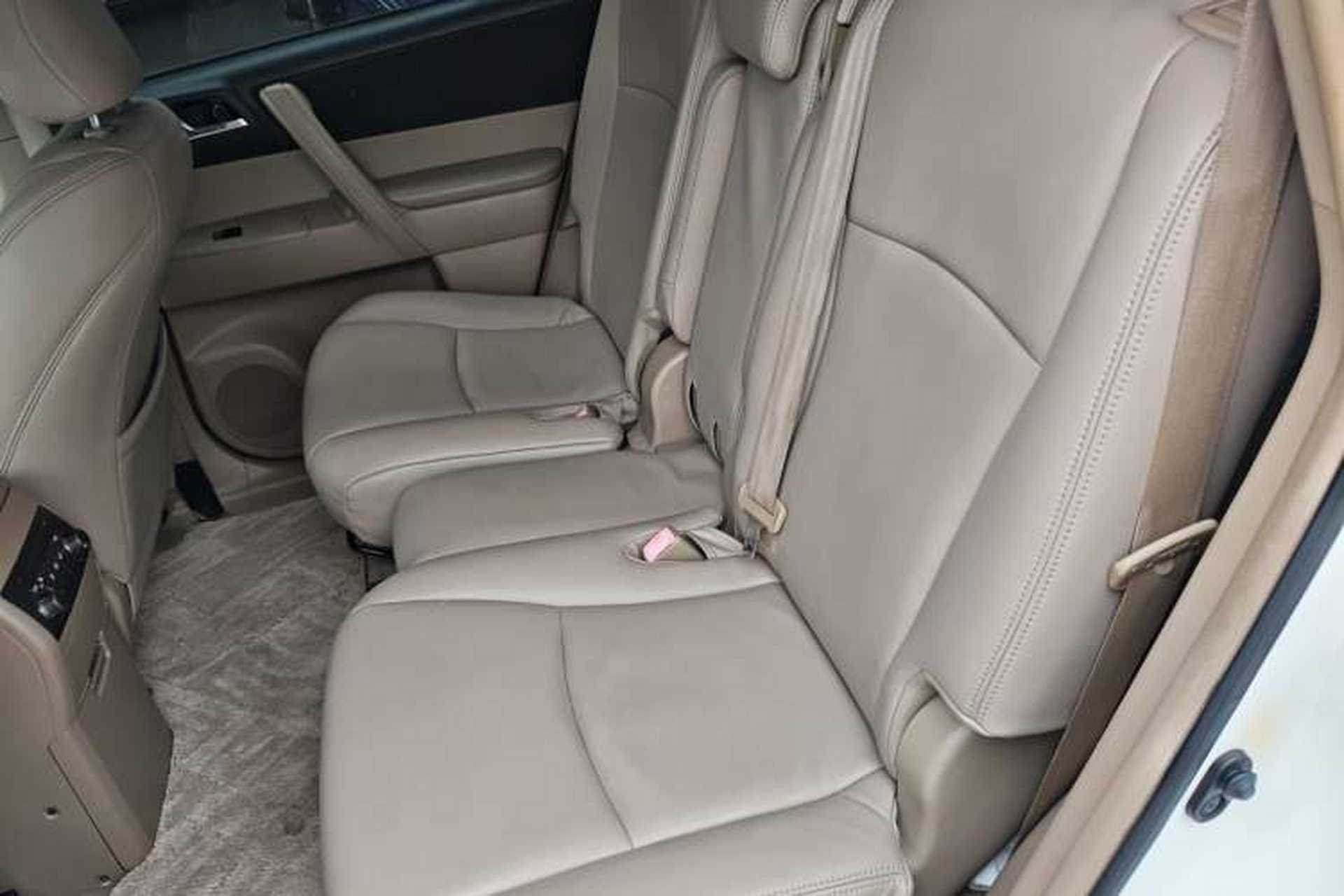 Used Toyota Highlander 2009 3.5L 4x4 7-Seater Elite Edition Left Rear Seat