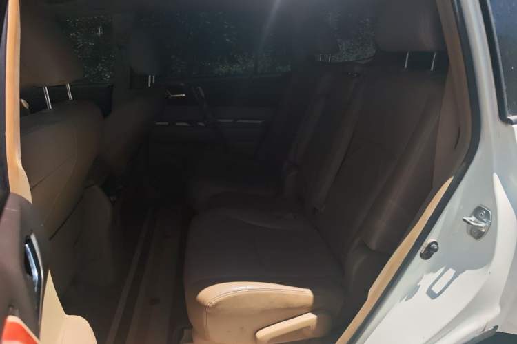 Used Toyota Highlander 2009 2.7L 2WD 7-Seater Elite Edition Left Rear Seat
