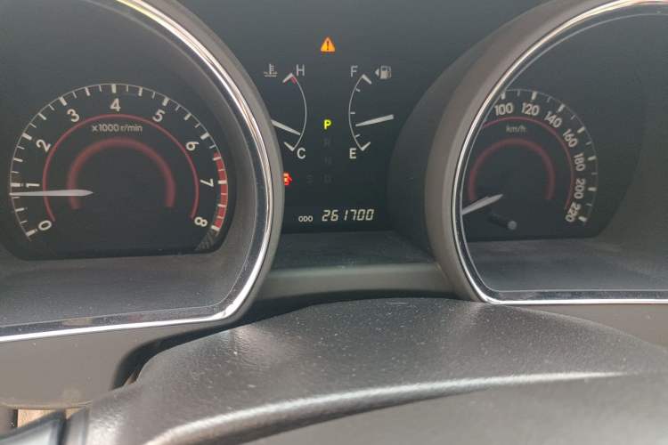 Used Toyota Highlander 2009 3.5L 4x4 7-Seater Supreme Edition Odometer Close Up