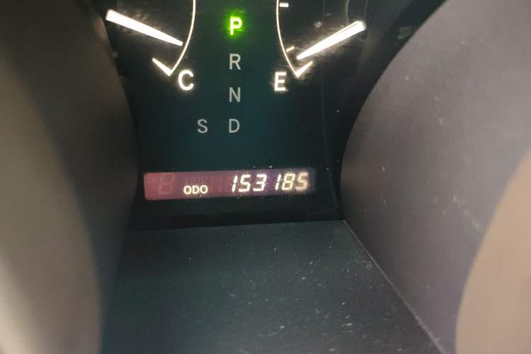 Used Toyota Highlander 2009 3.5L 4x4 7-Seater Elite Edition Odometer Close Up