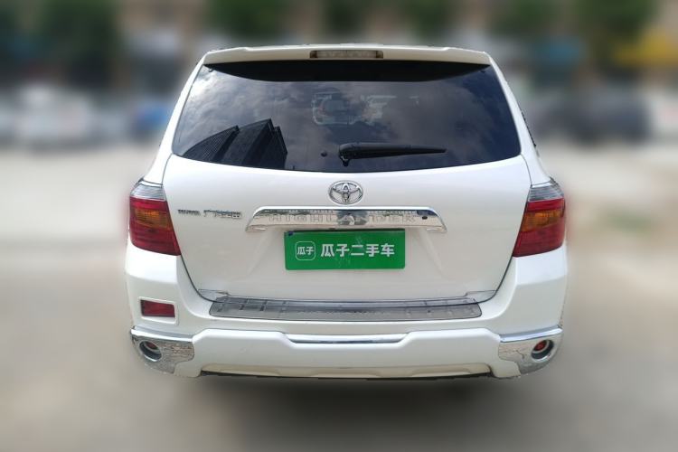 Used Toyota Highlander 2009 2.7L Two-Wheel Drive 7-Seater Luxury Edition Rear