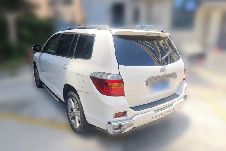 Used Toyota Highlander 2009 2.7L Two-Wheel Drive 7-Seater Luxury Edition Rear Left 45 Deg