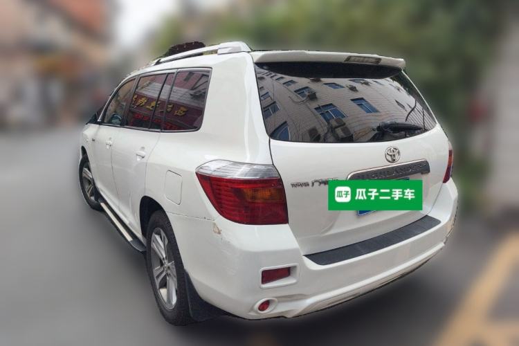 Used Toyota Highlander 2009 2.7L Two-Wheel Drive 7-Seater Luxury Edition Rear Left 45 Deg