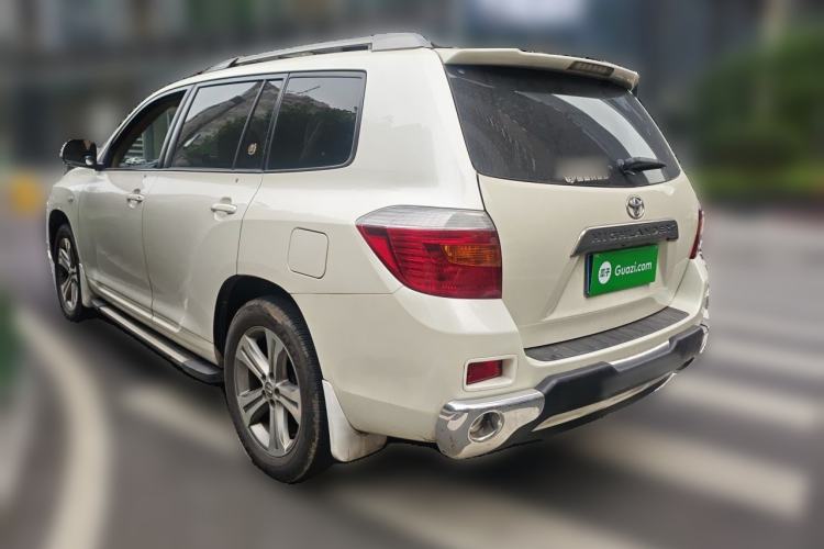 Used Toyota Highlander 2009 2.7L Two-Wheel Drive 7-Seater Luxury Edition Rear Left 45 Deg