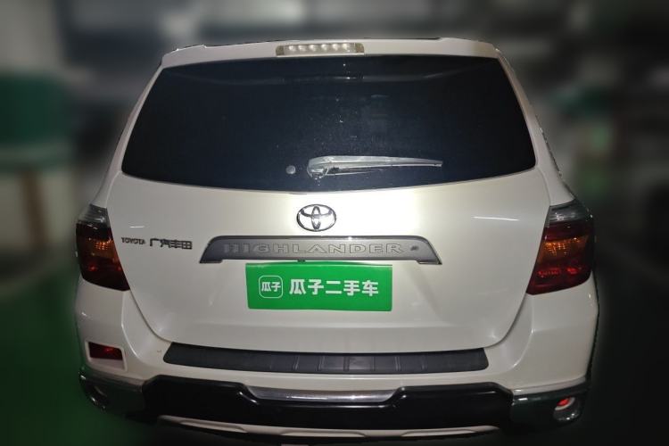 Used Toyota Highlander 2009 2.7L Two-Wheel Drive 7-Seater Luxury Edition Rear
