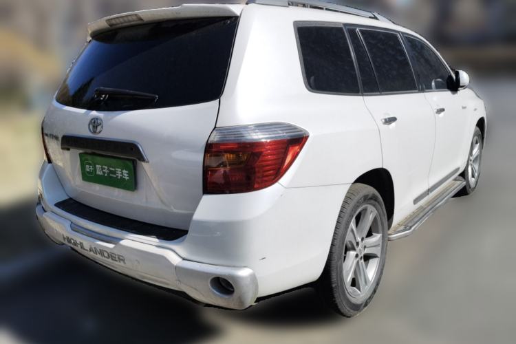 Used Toyota Highlander 2009 2.7L Two-Wheel Drive 7-Seater Luxury Edition Rear Right 45 Deg