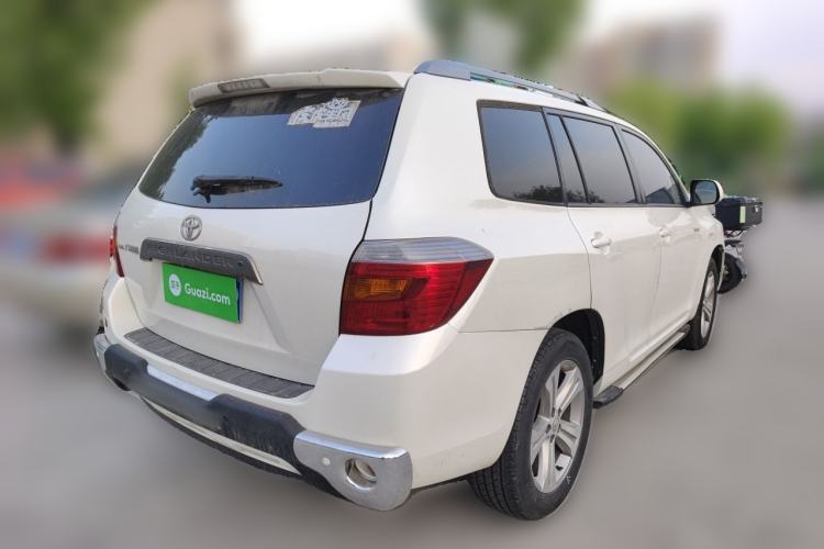 Used Toyota Highlander 2009 2.7L Two-Wheel Drive 7-Seater Luxury Edition Rear Right 45 Deg