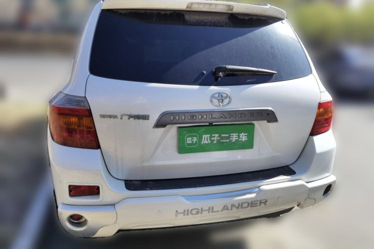 Used Toyota Highlander 2009 2.7L Two-Wheel Drive 7-Seater Luxury Edition Rear