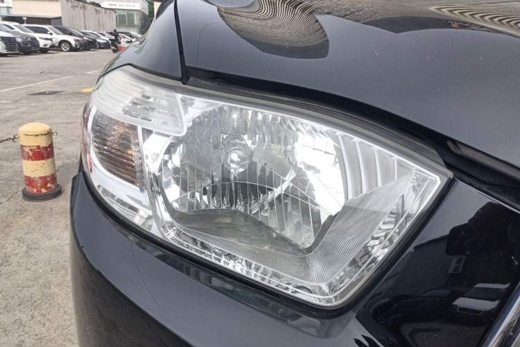 Used Toyota Highlander 2009 3.5L 4x4 7-Seater Supreme Edition Right Front Headlight