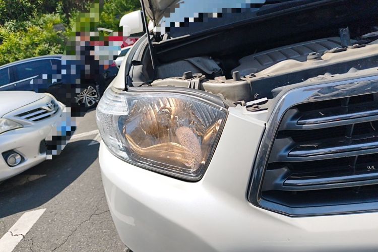 Used Toyota Highlander 2009 3.5L 4x4 7-Seater Luxury Edition Right Front Headlight