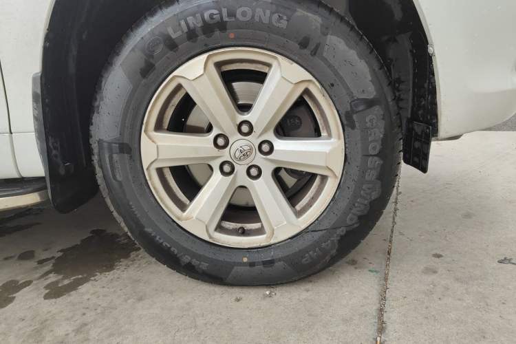 Used Toyota Highlander 2009 2.7L 2WD 5-Seater Elite Edition Right Front Wheel Hub