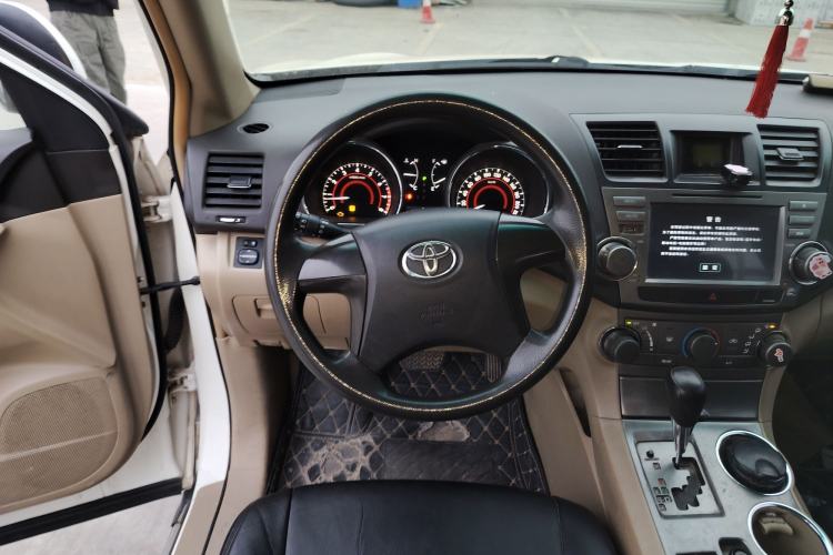 Used Toyota Highlander 2009 3.5L 4x4 7-Seater Elite Edition Steering Wheel