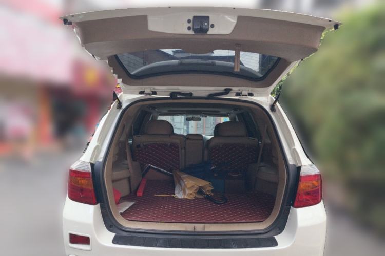 Used Toyota Highlander 2009 2.7L Two-Wheel Drive 7-Seater Luxury Edition Trunk