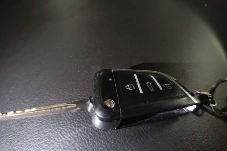 Used Toyota Highlander 2009 3.5L 4x4 7-Seater Luxury Edition Vehicle Key