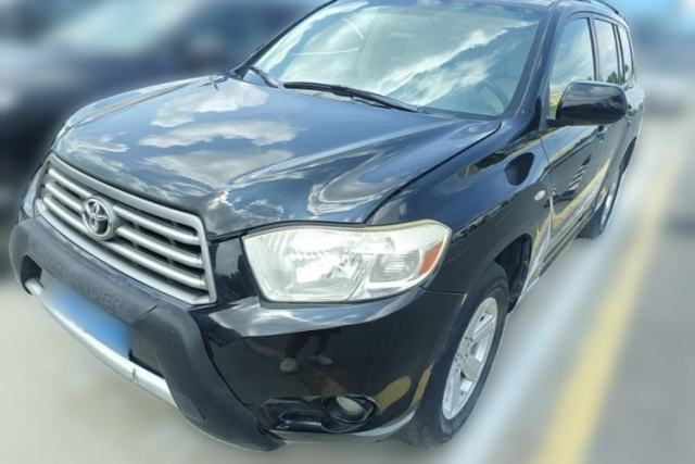 Ojetý Toyota Highlander 2011 2.7L Two-Wheel Drive 5-Seater Elite Edition