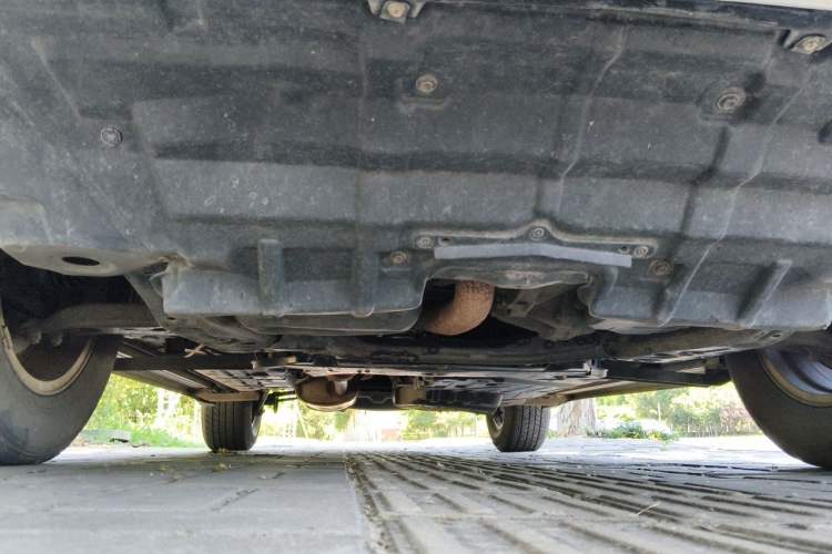 Used Toyota Highlander 2011 2.7L Two-Wheel Drive 5-Seater Elite Edition Chassis Front