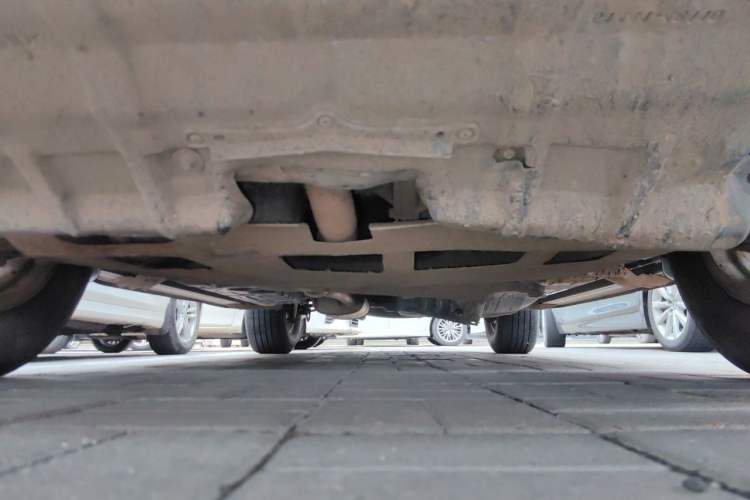 Used Toyota Highlander 2011 2.7L Two-Wheel Drive 5-Seater Elite Edition Chassis Front
