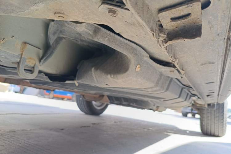 Used Toyota Highlander 2011 2.7L Two-Wheel Drive 5-Seater Elite Edition Chassis Front Left
