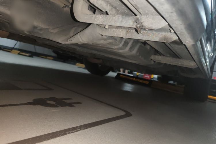 Used Toyota Highlander 2011 2.7L Two-Wheel Drive 7-Seater Luxury Navigation Edition Chassis Front Left