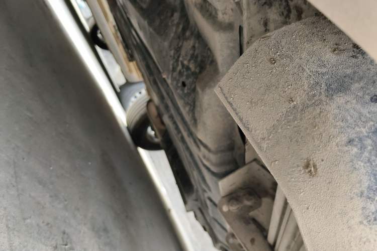 Used Toyota Highlander 2011 2.7L Two-Wheel Drive 5-Seater Elite Edition Chassis Front Left