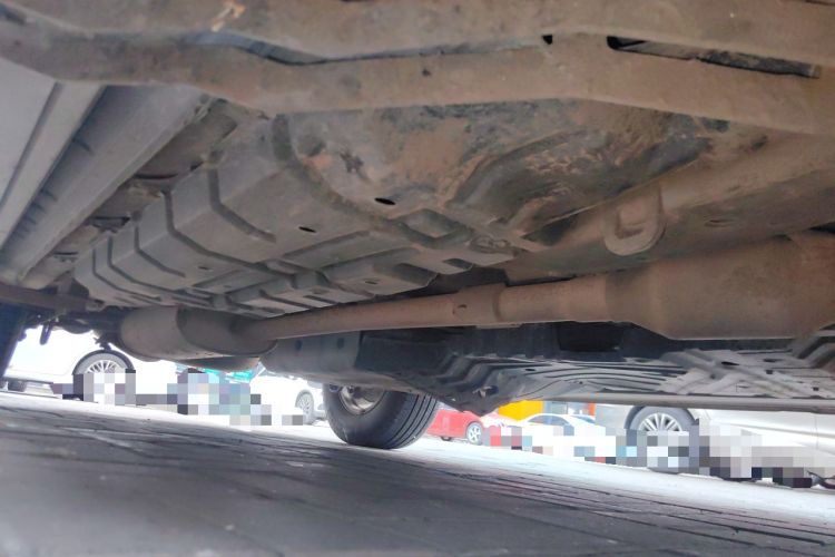 Used Toyota Highlander 2011 2.7L Two-Wheel Drive 5-Seater Elite Edition Chassis Front Right