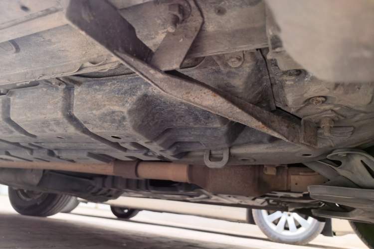 Used Toyota Highlander 2011 2.7L Two-Wheel Drive 5-Seater Elite Edition Chassis Front Right