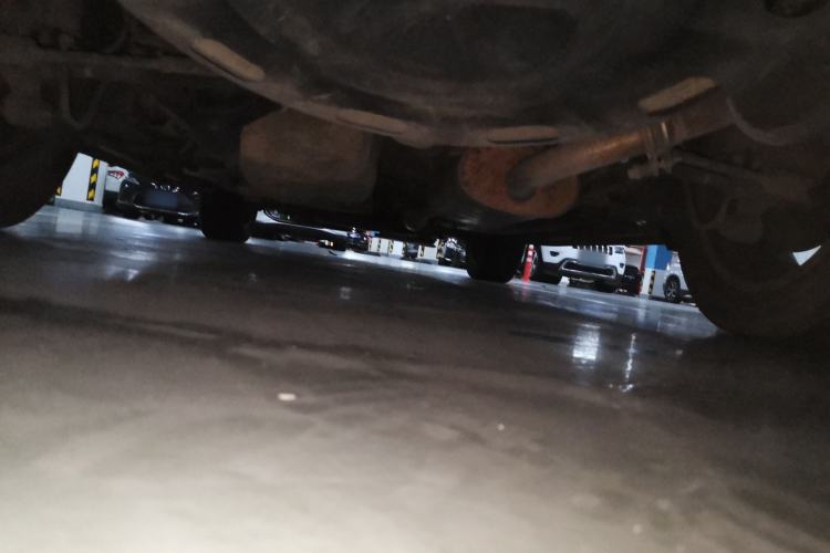 Used Toyota Highlander 2011 2.7L Two-Wheel Drive 7-Seater Supreme Edition Chassis Rear