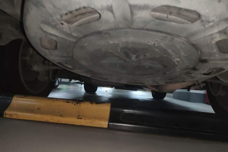 Used Toyota Highlander 2011 2.7L Two-Wheel Drive 7-Seater Luxury Navigation Edition Chassis Rear