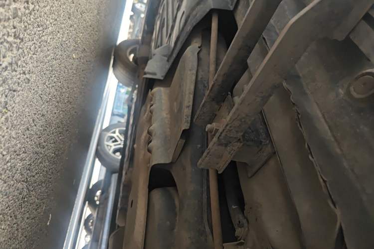 Used Toyota Highlander 2011 2.7L Two-Wheel Drive 5-Seater Elite Edition Chassis Rear Left