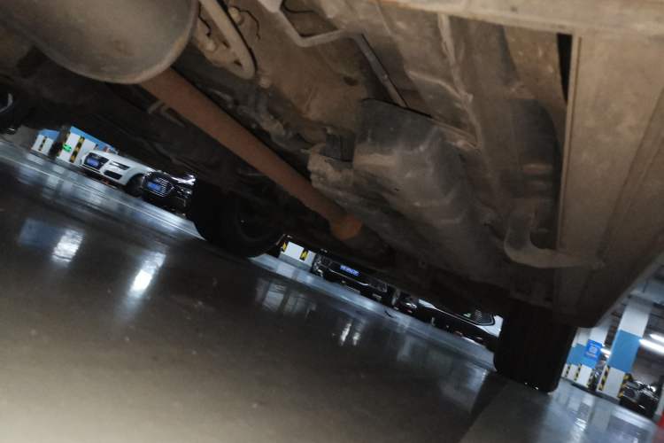 Used Toyota Highlander 2011 2.7L Two-Wheel Drive 7-Seater Supreme Edition Chassis Rear Right