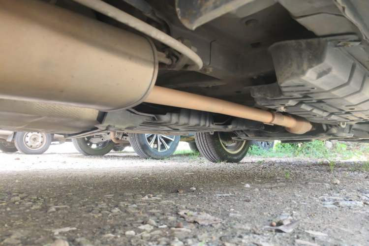 Used Toyota Highlander 2011 2.7L Two-Wheel Drive 5-Seater Sport Edition Chassis Rear Right