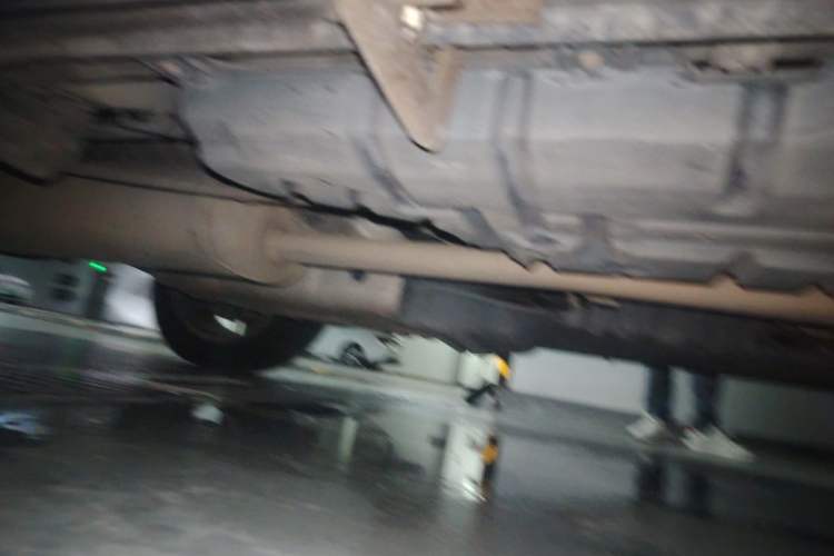 Used Toyota Highlander 2011 2.7L Two-Wheel Drive 7-Seater Luxury Edition Chassis Rear Right