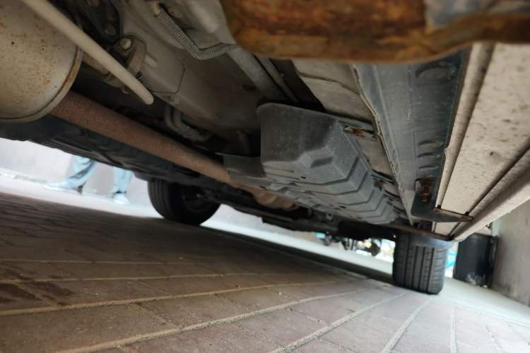 Used Toyota Highlander 2011 2.7L Two-Wheel Drive 7-Seater Luxury Edition Chassis Rear Right