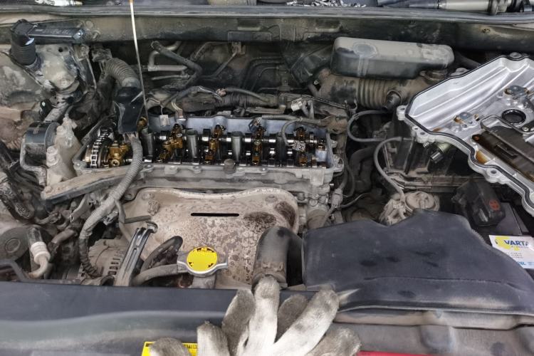 Used Toyota Highlander 2011 2.7L Two-Wheel Drive 7-Seater Luxury Edition Engine Bay