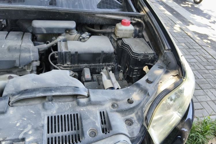 Used Toyota Highlander 2011 2.7L Two-Wheel Drive 5-Seater Elite Edition Engine Bay Left