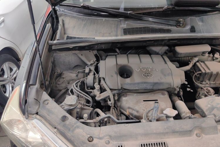 Used Toyota Highlander 2011 2.7L Two-Wheel Drive 5-Seater Elite Edition Engine Bay Right