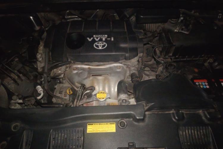 Used Toyota Highlander 2011 2.7L Two-Wheel Drive 7-Seater Luxury Edition Engine Bay