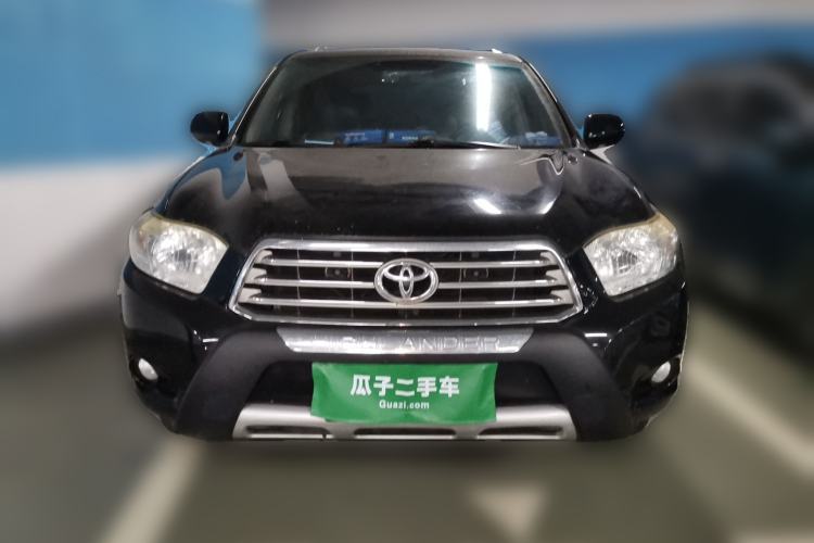 Used Toyota Highlander 2011 2.7L Two-Wheel Drive 7-Seater Supreme Edition Front