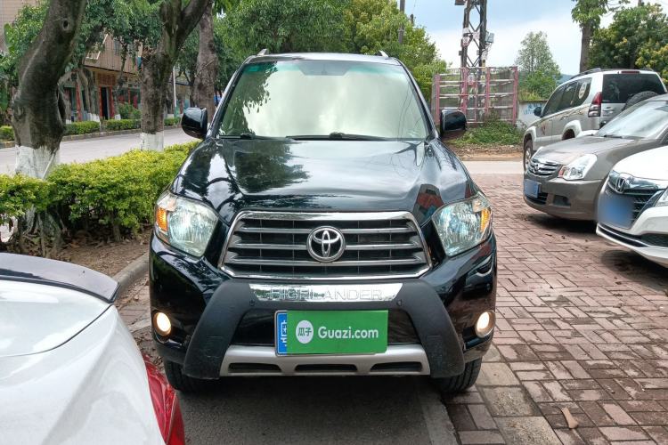 Used Toyota Highlander 2011 2.7L Two-Wheel Drive 7-Seater Luxury Navigation Edition Front