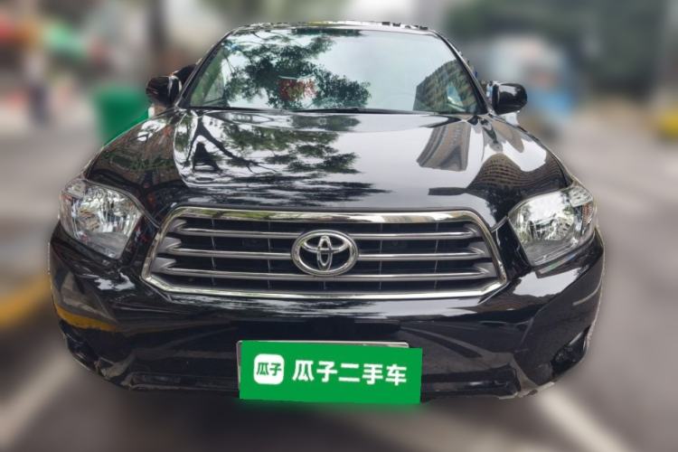 Used Toyota Highlander 2011 2.7L Two-Wheel Drive 7-Seater Luxury Edition Front