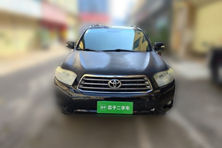 Used Toyota Highlander 2011 2.7L Two-Wheel Drive 7-Seater Luxury Edition Front